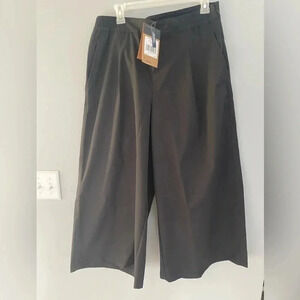 NWT The North Face Standard Wide Leg Pants 16 Black Pull On $119 Retail
